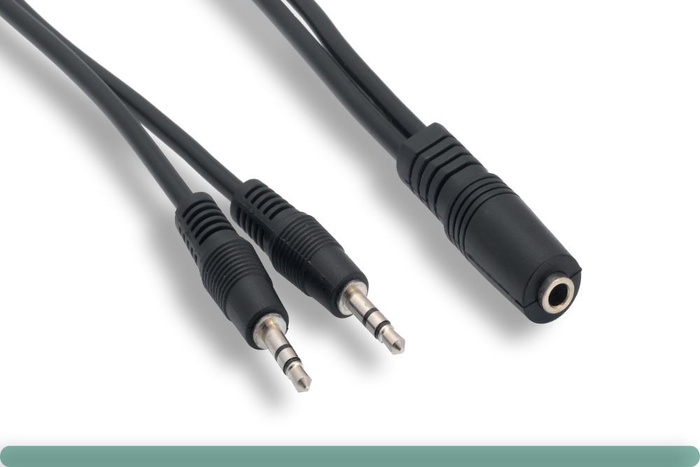 10a3-033xx.jpg 3.5mm Stereo F to 2 M Audio Splitter Cable - Image 1