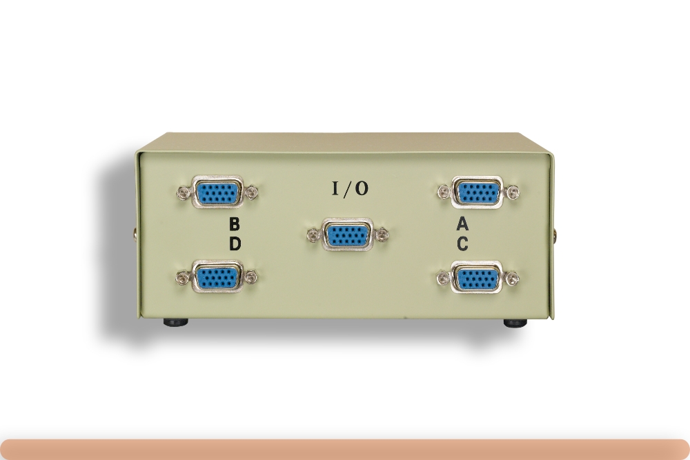40h1-03604.jpg 4-Way HD15 VGA Manual Data Switch - Image 1